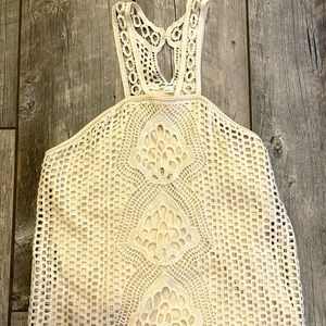 Ultra Pink crochet tank, size small